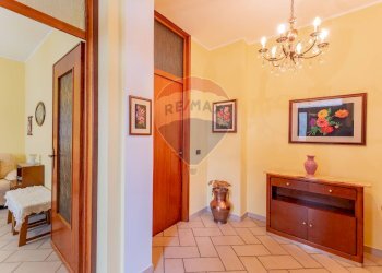 Hall / corridoio - Casa semi indipendente via monterosa
 
23, Pombia - foto 41