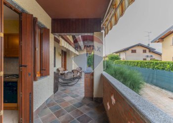 Balcone - Casa semi indipendente via monterosa
 
23, Pombia - foto 50