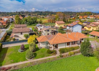 Casa all\'aperto - Casa semi indipendente via monterosa
 
23, Pombia - foto 70