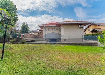 Casa all\'aperto - Casa semi indipendente via monterosa
 
23, Pombia - foto 82