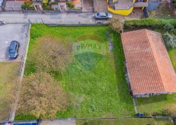 Giardino - Casa semi indipendente via monterosa
 
23, Pombia - foto 90