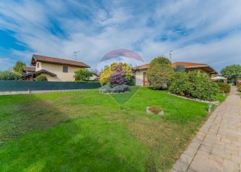 Giardino - Casa semi indipendente via monterosa
 
23, Pombia - foto 109