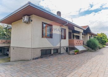 Casa all\'aperto - Casa semi indipendente via monterosa
 
23, Pombia - foto 120