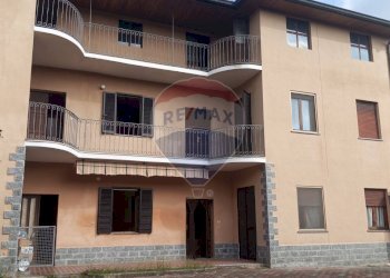 Edificio all\'aperto - Independent house Via Padre Rocca
 
21, Bogogno - photo 2