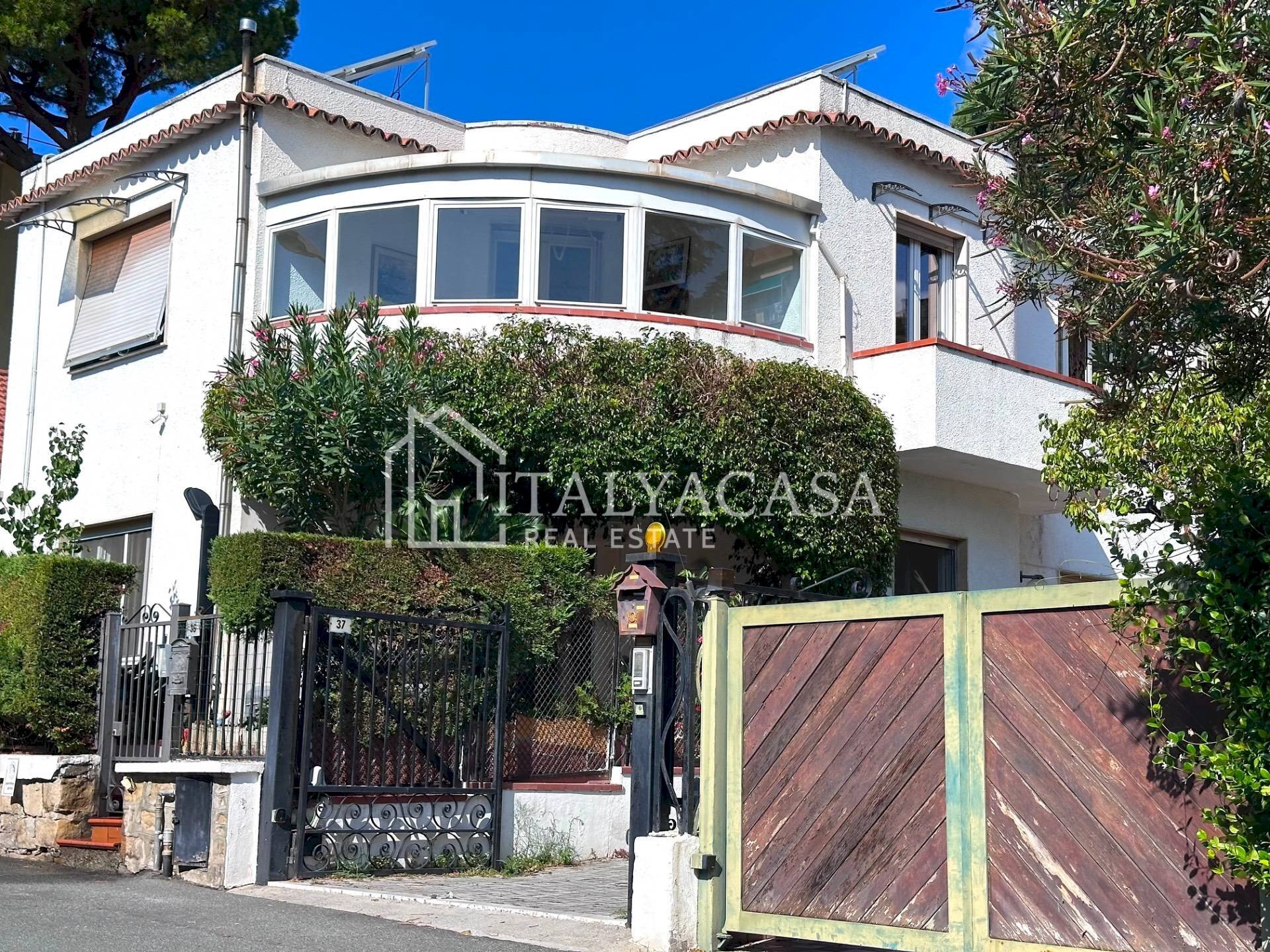 Foto 1 - Appartamento Via Privata al Sole
 
37, Sanremo - foto 1