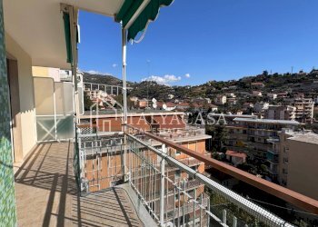 Foto 2 - Bilocale via Franco Norero
 
79, Sanremo - foto 2