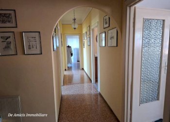 Corridoio - Quadrilocale via Roma, 5, Ventimiglia - foto 2