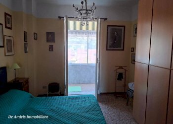 Camera da letto - Quadrilocale via Roma, 5, Ventimiglia - foto 19