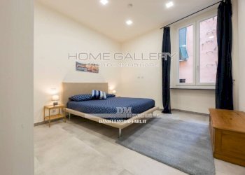 Camera da letto - Trilocale via Antonio Gramsci, 29, Genova (zona Centro Storico) - foto 19