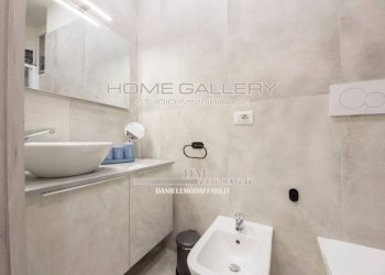 Bagno - Trilocale via Antonio Gramsci, 29, Genova (zona Centro Storico) - foto 10