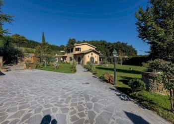 facciata - Villa Monte Sirio, Sacrofano - foto 5