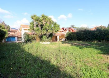 giardino - Casa semi indipendente delle Macere
 
11, Formello - foto 16