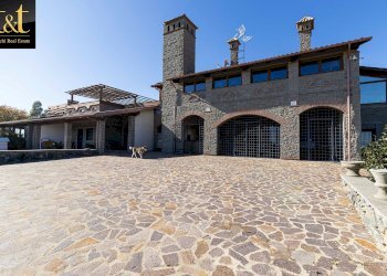 facciata - Villa degli Uccelletti, Monterosi - foto 37