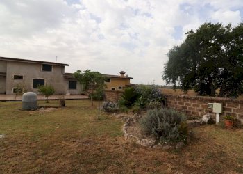 giardino - Casa semi indipendente di Vallelunga, Rignano Flaminio - foto 10