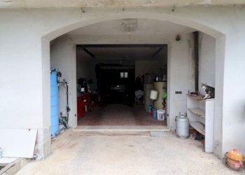 garage - Casa semi indipendente di Vallelunga, Rignano Flaminio - foto 25