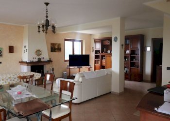 soggiorno - Casa semi indipendente di Vallelunga, Rignano Flaminio - foto 42