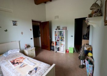 camera da letto - Casa semi indipendente di Vallelunga, Rignano Flaminio - foto 44