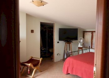 camera da letto - Casa semi indipendente di Vallelunga, Rignano Flaminio - foto 68