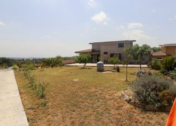 giardino - Casa semi indipendente di Vallelunga, Rignano Flaminio - foto 92