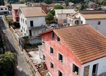 facciata - Villa della Resistenza, Mazzano Romano - foto 2