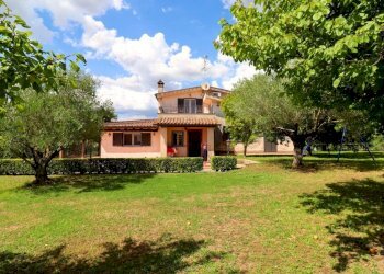 facciata - Villa Fosso del Pavone, Campagnano di Roma - foto 42