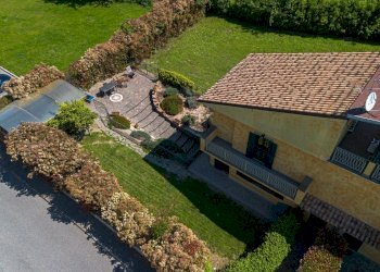 facciata - Casa semi indipendente Monte Cuculo, Campagnano di Roma - foto 8