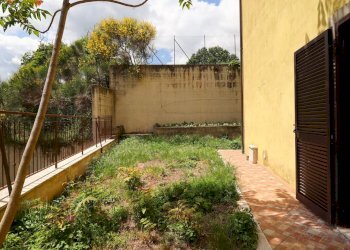 giardino - Bilocale Arturo Toscanini, Rignano Flaminio - foto 23