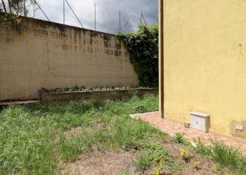 giardino - Bilocale Arturo Toscanini, Rignano Flaminio - foto 24