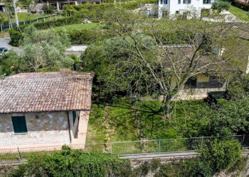 giardino - Bilocale Arturo Toscanini, Rignano Flaminio - foto 37