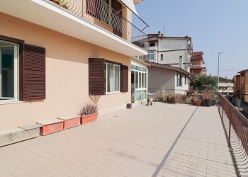 terrazzo - Villa Piadena, Roma - foto 2