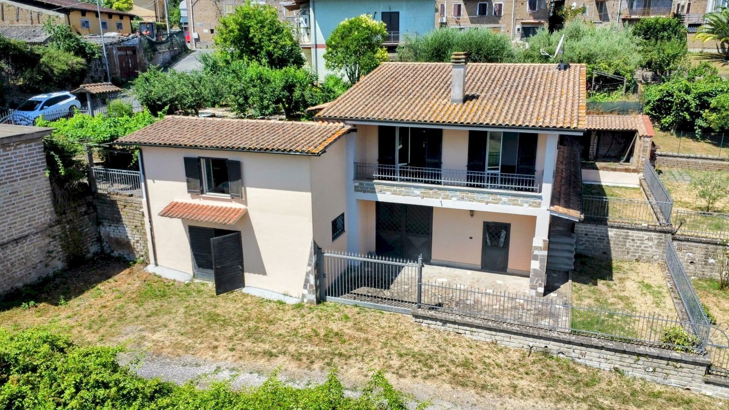 facciata - Villa di Piazza Fontana, Mazzano Romano - foto 3