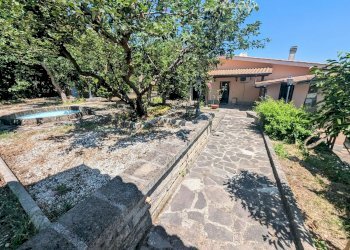 facciata - Villa di Piazza Fontana, Mazzano Romano - foto 7