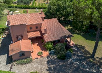 facciata - Villa del Sorbo, Campagnano di Roma - foto 7