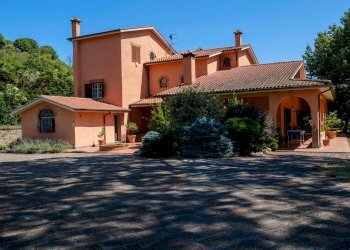 facciata - Villa del Sorbo, Campagnano di Roma - foto 43