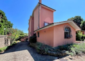 facciata - Villa del Sorbo, Campagnano di Roma - foto 48