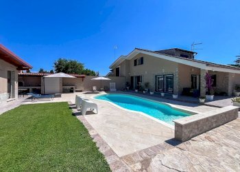 piscina - Villa Castelli, Formello - foto 6