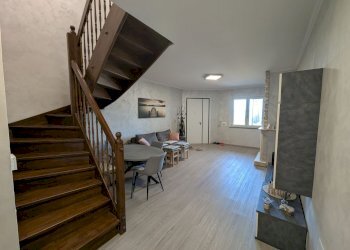 dettagli - Villa a Schiera Poggio delle Ginestre
 
12, Trevignano Romano - foto 3