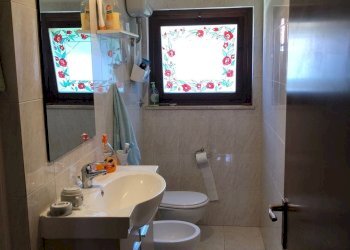 bagno - Villa a Schiera Cesare Battisti, Morlupo - foto 13