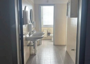 Bagno - Office corso Roma, 17, Moncalieri - photo 9