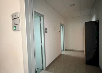 Bagno - Office corso Roma, 17, Moncalieri - photo 5