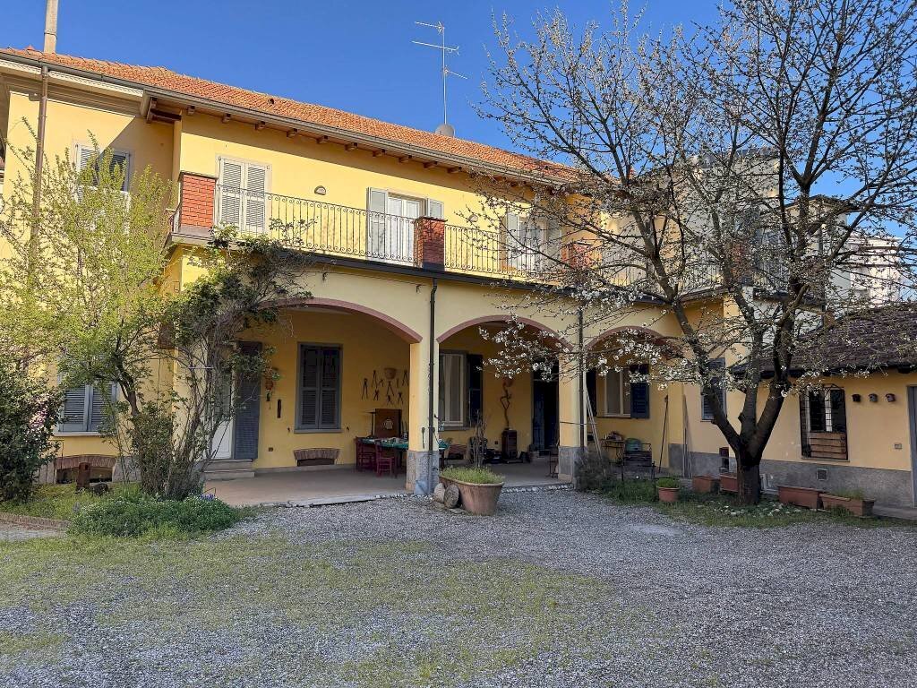 Facciata - Independent house via Lecco, 62, Monza - photo 1