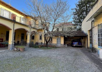 Cortile interno - Casa indipendente via Lecco, 62, Monza - foto 6