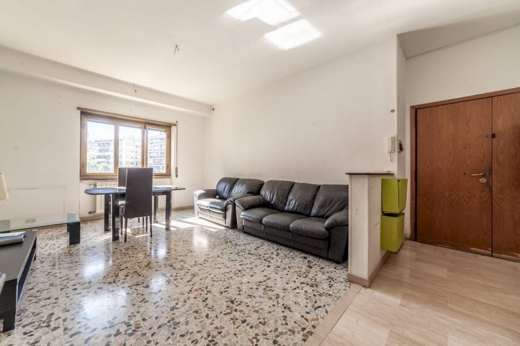 Salone - Three-room apartment via di Donna Olimpia, Roma - photo 2