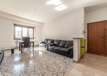 Salone - Three-room apartment via di Donna Olimpia, Roma - photo 2