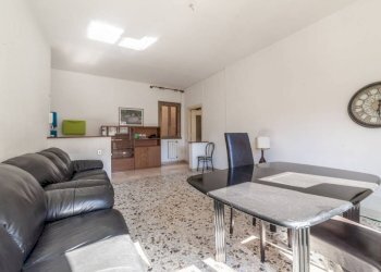 Salone - Three-room apartment via di Donna Olimpia, Roma - photo 5