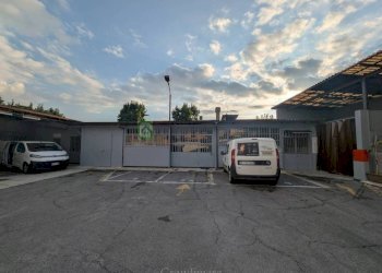 Posto macchina - Magazzino via Giovanni Finazzi, Bergamo - foto 1