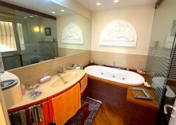 Bagno - Appartamento via Giuseppe Mendozza, 39, Genova (zona Quarto) - foto 18