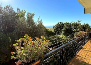 Terrazzo - Appartamento via Giuseppe Mendozza, 39, Genova (zona Quarto) - foto 29