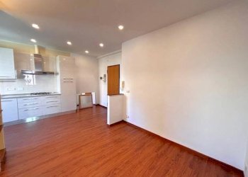 Soggiorno - Bilocale via Donato Somma, 1, Genova - foto 8