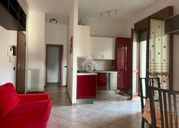 Three-room apartment Via Rickenbach, Melegnano - photo 1